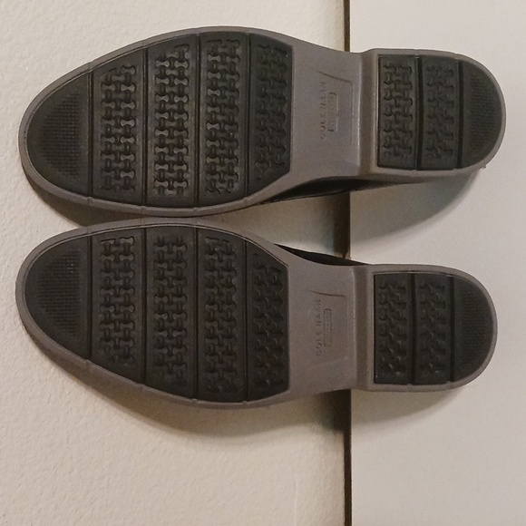 Mens Cole Haan size 8.5 black loafers - Picture 2 of 8